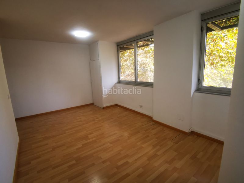 Foto 9e4bd7fe-fe14-46b9-a230-3cfdea5e795d. Ufficio con riscaldamento in Centre Sabadell