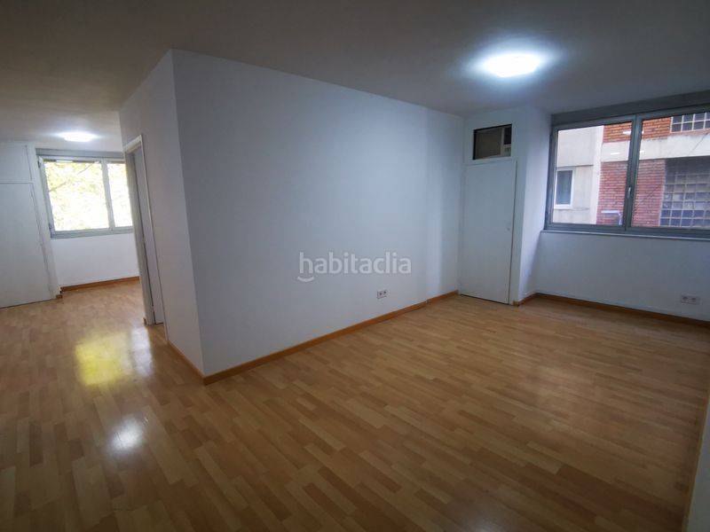 Foto ee21f6cd-fe3d-4ee1-a8f3-b6545b636899. Ufficio con riscaldamento in Centre Sabadell