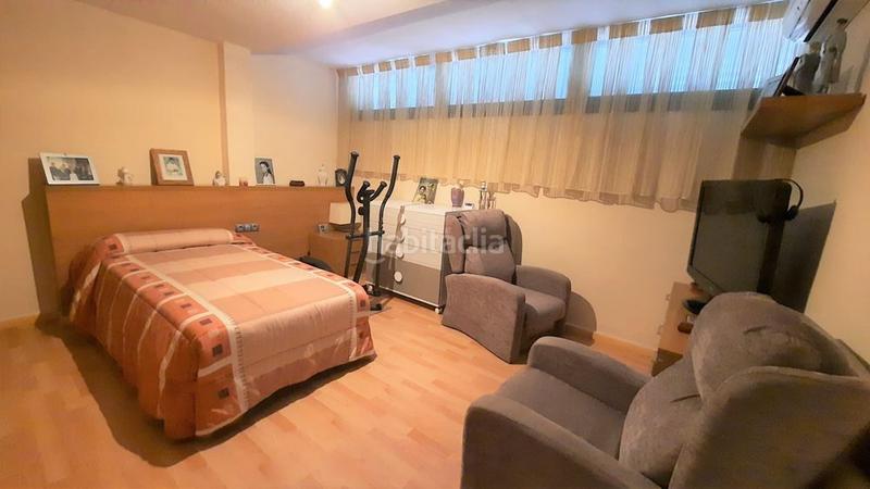 Foto 3954404b-4b6b-4651-a143-8c52dc06299f. Reihenhaus mit heizung parking pool in Centre Roses