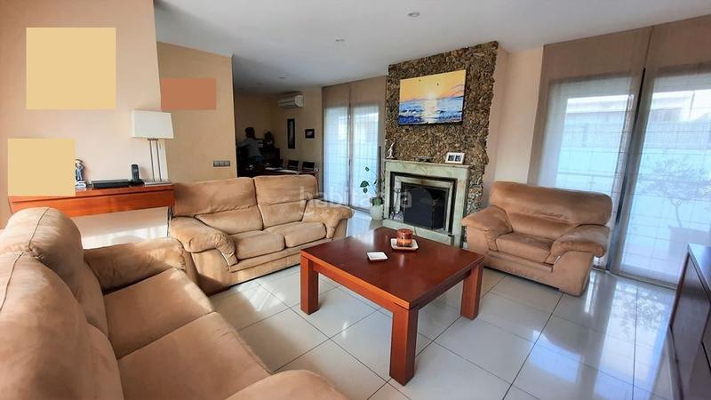 Foto 47eba1a2-6185-430f-ba9f-7d5b87402292. Reihenhaus mit heizung parking pool in Centre Roses