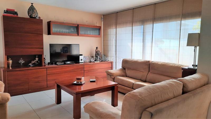 Foto 52801cd9-411d-44a5-b348-8853b4a4cc9c. Reihenhaus mit heizung parking pool in Centre Roses