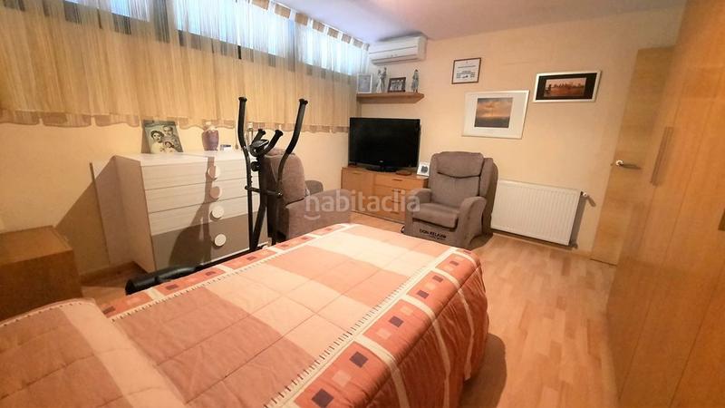 Foto 9e59231c-d88d-4733-bab9-f994804b65ec. Reihenhaus mit heizung parking pool in Centre Roses