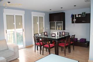 Pis  Calle capità gaspar ortiz. Encantadora vivienda en venta en elche.