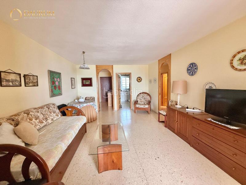 Foto 399fa572-7d2d-4856-8ee8-cc56dd4587ef. Appartamento con parcheggio piscina in Playa Poniente Benidorm