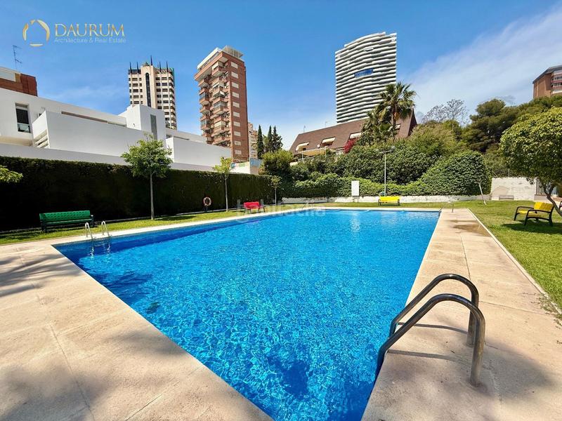 Foto 3f0b0d9e-fbbf-480f-af71-b0bdec05d367. Appartamento con parcheggio piscina in Playa Poniente Benidorm