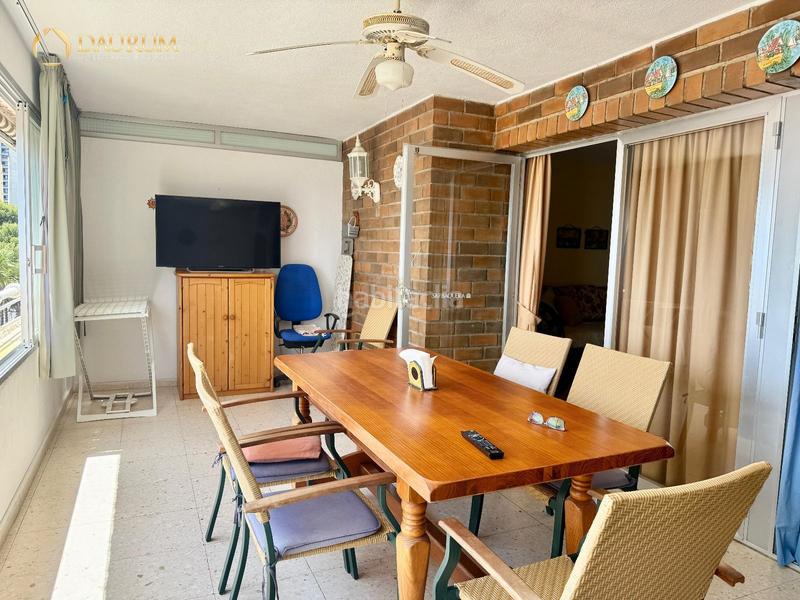 Foto c6019f00-5f6e-43f9-9851-b591f8a501c6. Appartamento con parcheggio piscina in Playa Poniente Benidorm