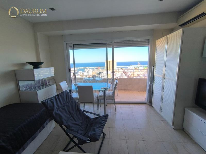 Foto ed6f03c3-2d04-4e2b-aa33-6a032b8a01fe. Piso fantástico estudio en venta . en Ensanche-Diputación Alicante