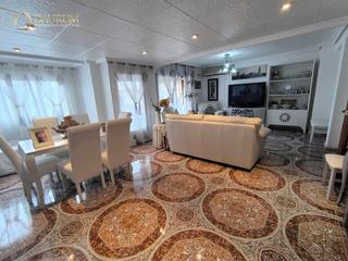 Appartement  Cefeo. Vivienda de 3 dormitorios en la florida portazgo