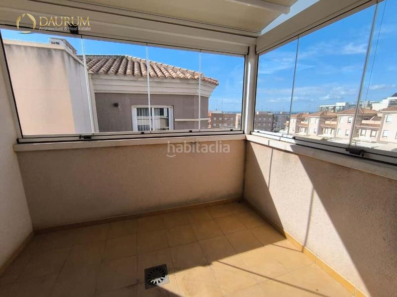 Foto 12b5904e-560c-41c2-b93b-f13188b63ec9. Casa amb aparcament piscina a Calas Santiago Bernabeu Santa Pola