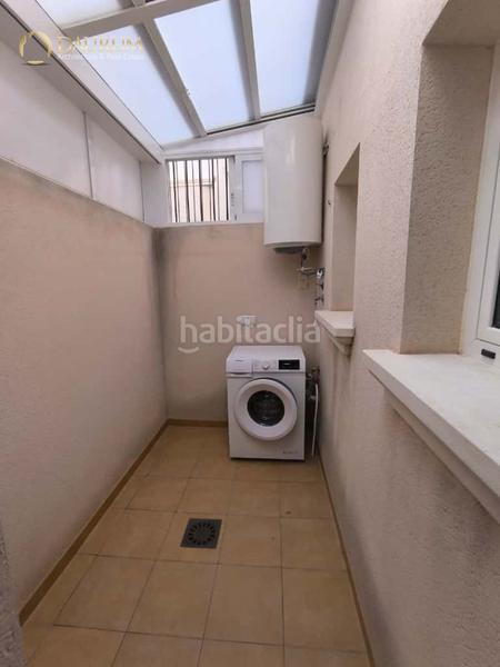Foto 894a53a6-dcca-49eb-b99d-020385939ba4. Casa amb aparcament piscina a Calas Santiago Bernabeu Santa Pola