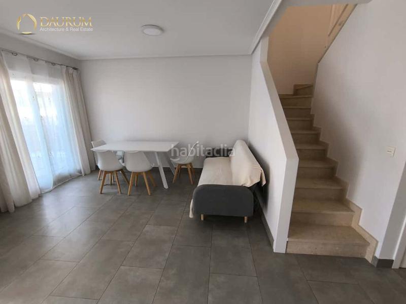 Foto b2747326-fdca-4bfd-89a6-e630d1ea51b7. Casa amb aparcament piscina a Calas Santiago Bernabeu Santa Pola