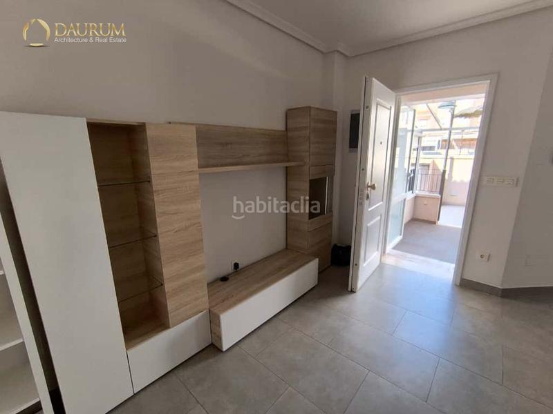 Foto b9544e80-214c-4b0b-9b93-8ef39d4900af. Casa amb aparcament piscina a Calas Santiago Bernabeu Santa Pola