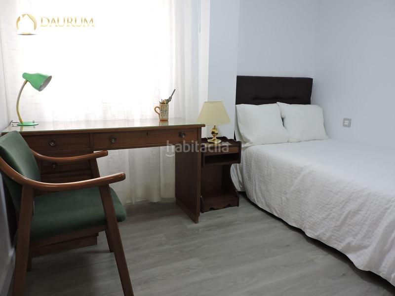 Foto 1cb3c535-b5d0-422f-88ce-59ea377a2886. Pis a Barrio del Centro Alicante