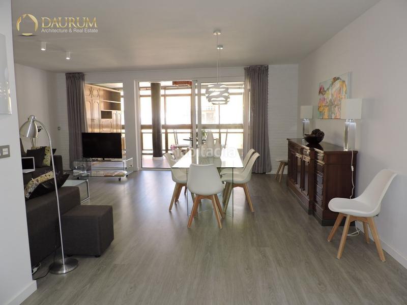 Foto 2298ba28-3ddf-4adf-ac76-9147646bf1d3. Pis a Barrio del Centro Alicante