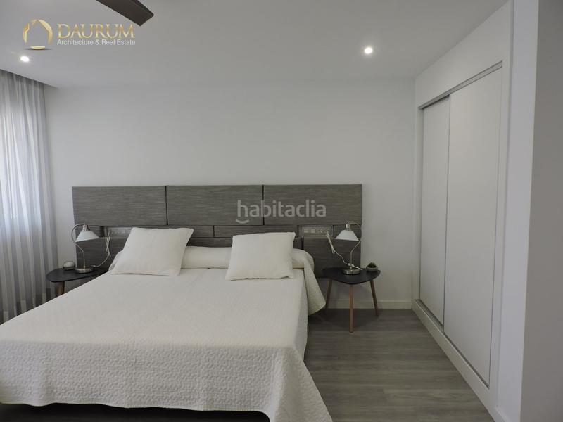 Foto 94c84186-8f8e-4ff5-b641-d54a3c8219af. Pis a Barrio del Centro Alicante