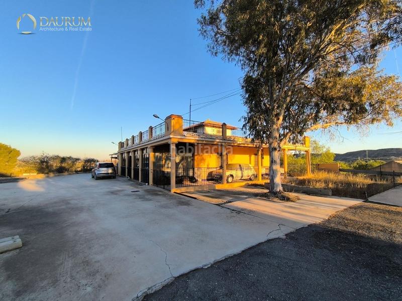 Foto 2e9d1adc-d113-4182-96d2-5d64734cd69d. Chalet con parcheggio in Pla de la Vallonga Alicante