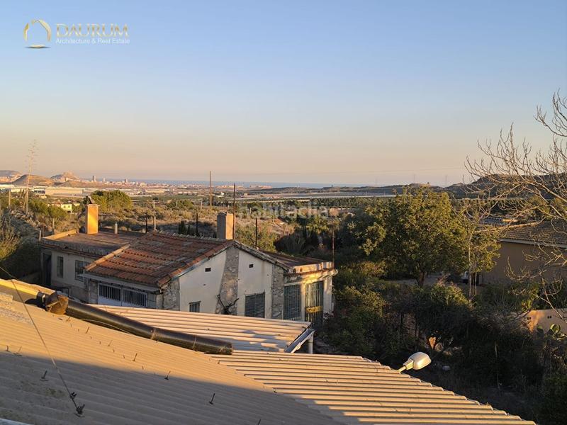 Foto 83543db2-da4c-49b3-8d01-4e0018e2b287. Chalet con parcheggio in Pla de la Vallonga Alicante