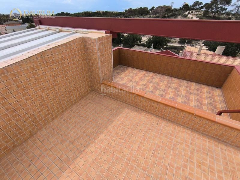 Foto 5aef9901-ca8a-4f62-9cdb-4a56a449e7f5. Chalet mit parking in Salafranca-Lloixa San Juan de Alicante