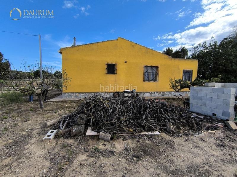 Foto f2fdd5f6-c4ba-411e-8a78-2b49479dfd42. Chalet avec parking dans La Marina Elche / Elx