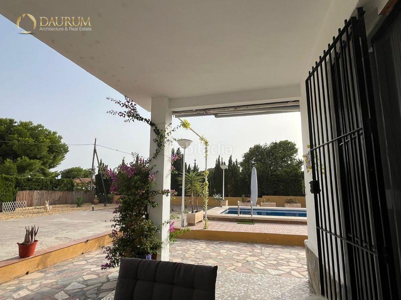 Foto abfedfc6-9ee4-4135-8f6d-816451dd575b. Chalet con riscaldamento parcheggio piscina in La Huerta Mutxamel