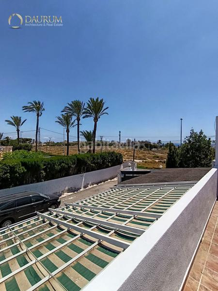 Foto 785ad016-1782-42e5-8e74-98e54d2c7719. Casa a schiera con riscaldamento parcheggio piscina in Campello (el)