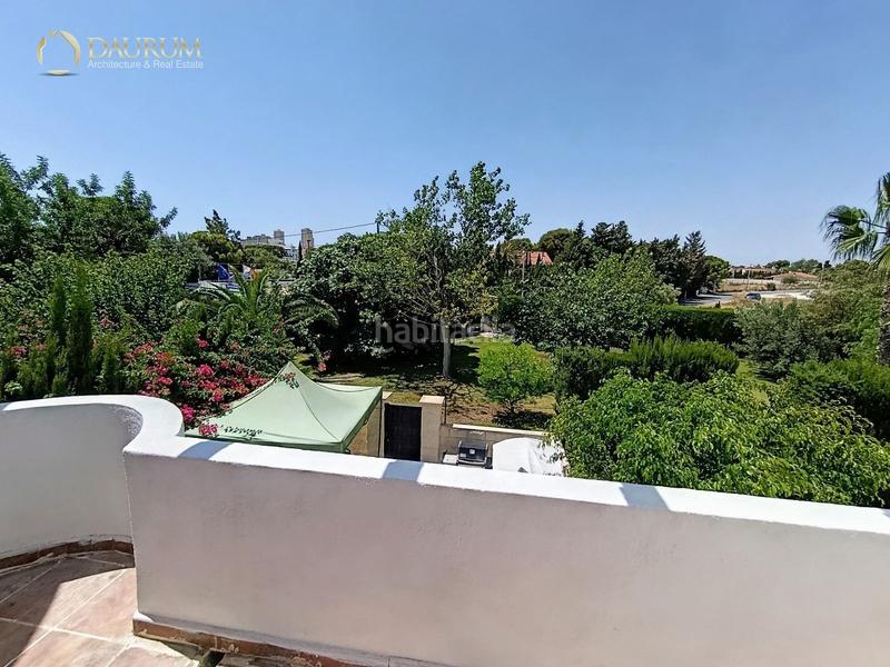 Foto dbbaa50c-057b-4fcd-b27e-247b96df8f42. Casa a schiera con riscaldamento parcheggio piscina in Campello (el)