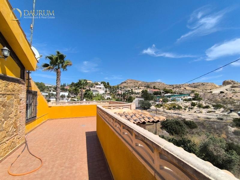 Foto 227ab115-b1ce-44d9-a3b9-3c8b5c47c676. Maison avec parking piscine dans Villamontes-Boqueres Sant Vicent del Raspeig