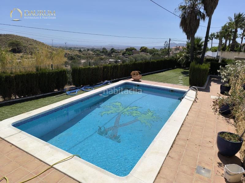 Foto 2d8c5a44-1833-4839-b31e-5a62eeea8140. Maison avec parking piscine dans Villamontes-Boqueres Sant Vicent del Raspeig