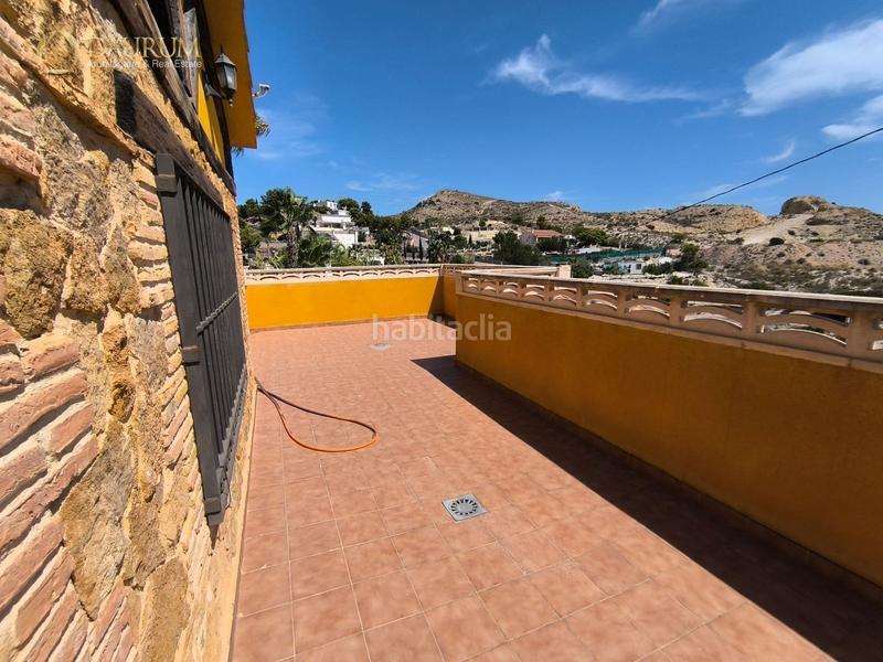 Foto a94b268d-5779-4fa4-b1e9-a5e869d19033. Maison avec parking piscine dans Villamontes-Boqueres Sant Vicent del Raspeig