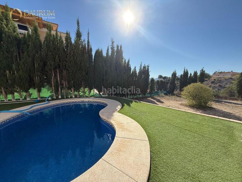 Foto 63739c75-8b5d-4444-98e4-e5ad73ee2089. Casa amb aparcament piscina a Busot