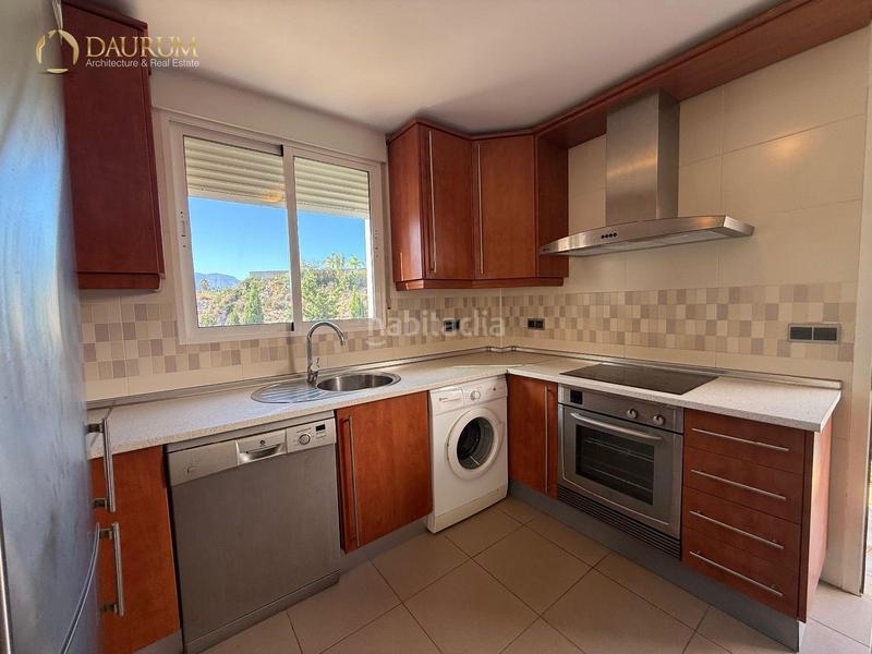 Foto 63a91293-8d67-4078-a714-06fb2c24ee84. Casa amb aparcament piscina a Busot