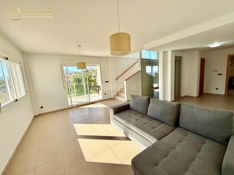 Foto 6da8aa8e-1405-4fbd-a03f-0b1cf06eb89c. Casa amb aparcament piscina a Busot