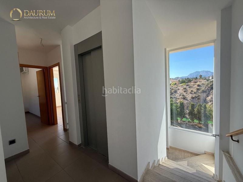 Foto 7673dbd0-2050-4775-af1b-dbca8754f5e3. Casa amb aparcament piscina a Busot