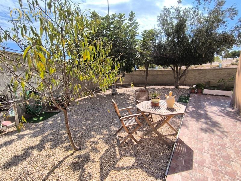 Foto 4749edb5-7eee-4686-82a7-365ab509a271. Casa amb aparcament piscina a Centro Mutxamel