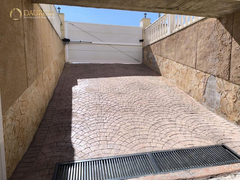 Foto 67a72f2e-91af-4dcb-9e85-59427e2c43fa. Casa amb aparcament piscina a Centro Mutxamel