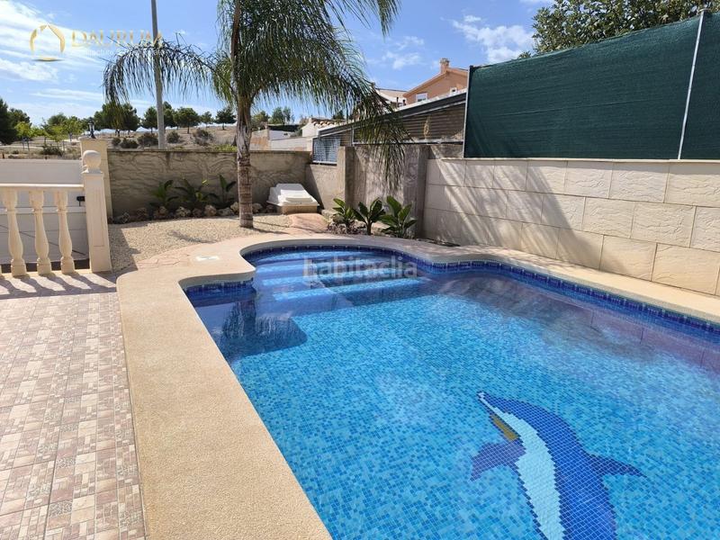 Foto 8ed12dd8-bcd2-4e15-ad24-b1db4be3fcb1. Casa amb aparcament piscina a Centro Mutxamel