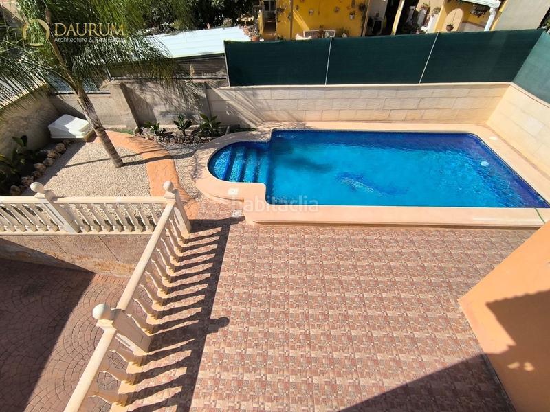 Foto 988a38ea-8a3e-4662-8817-b7c5553fd317. Casa amb aparcament piscina a Centro Mutxamel