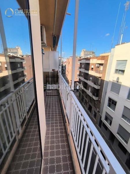 Foto 8e2bef73-d242-4869-8d99-de05e1bd2c5a. Pis a Reina Victoria - Miguel Hernández Elche / Elx