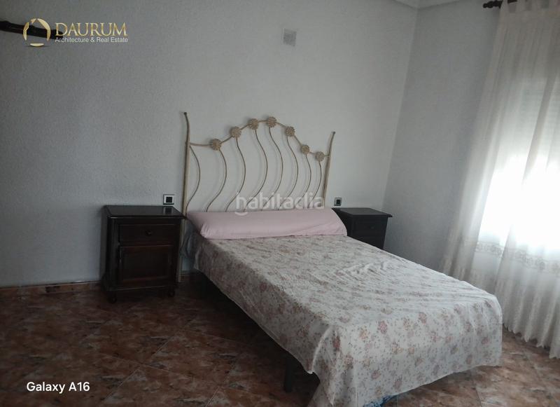 Foto 9981c925-352c-415a-89ef-7527ba468510. Chalet avec parking piscine dans Peña de las Águilas Elche / Elx