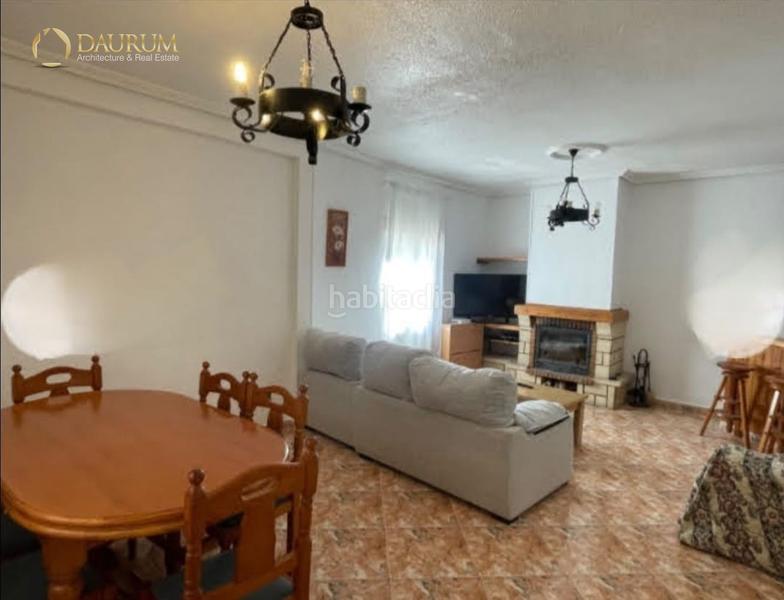 Foto bb242812-3ea7-44f9-a46a-efbd23252849. Chalet avec parking piscine dans Peña de las Águilas Elche / Elx