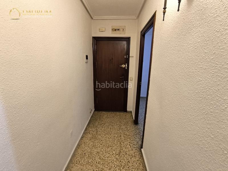 Foto d4db91f1-3872-4134-a8cf-f136d40aea41. Pis a Carolinas Altas Alicante