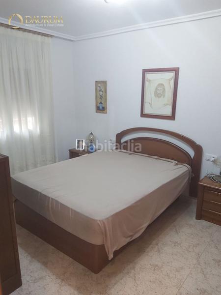 Foto fdcf9f81-b1fe-42b7-967d-6a3cb06f4595. Casa amb calefacció a Florida Baja Alicante