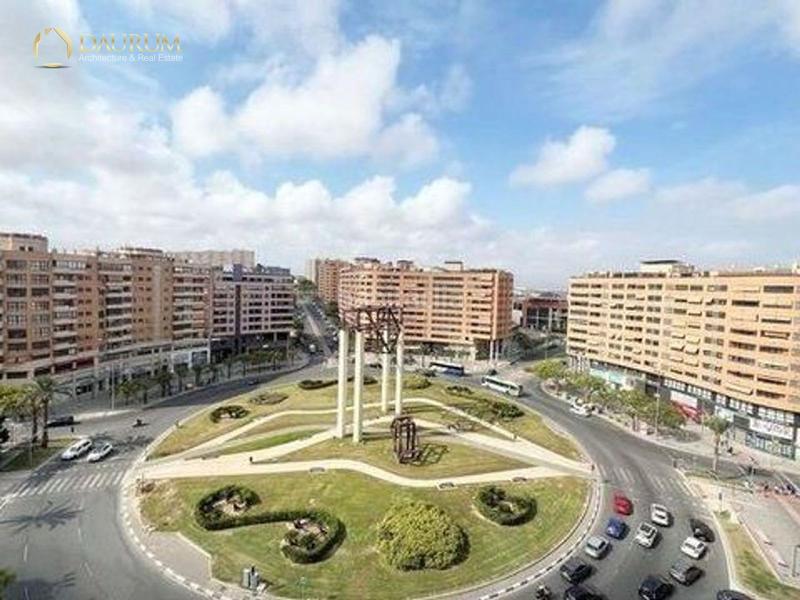 Foto 3cec32f8-d0ff-47c3-9193-97fae683eda5. Appartamento con riscaldamento parcheggio piscina in Alicante