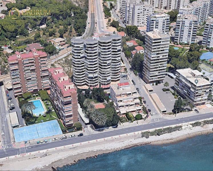 Foto 9b389d4d-c9a1-4a28-9c58-258866da8808. Pis amb aparcament a Playa Muchavista Campello (el)