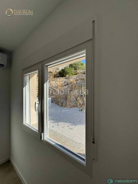 Foto 7c36b8d2-7f15-4409-8697-e4d7c6a3158e. Casa fantástica vivienda de 3 dormitorios en campello en Campello (el)