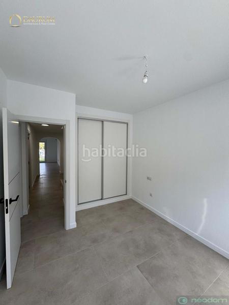 Foto 7e4442b7-9219-4607-b5a3-53713879d51b. Casa fantástica vivienda de 3 dormitorios en campello en Campello (el)