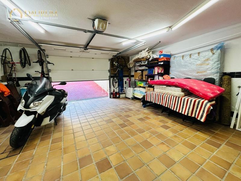 Foto 2587420e-8b04-43d2-acdd-1ea98478a123. Maison avec parking piscine dans Sol y Luz Sant Vicent del Raspeig