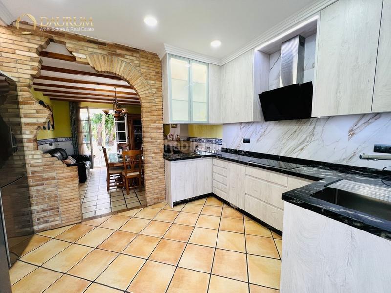 Foto 78e78f8b-da7b-43c9-96a1-8317500f8c78. Maison avec parking piscine dans Sol y Luz Sant Vicent del Raspeig