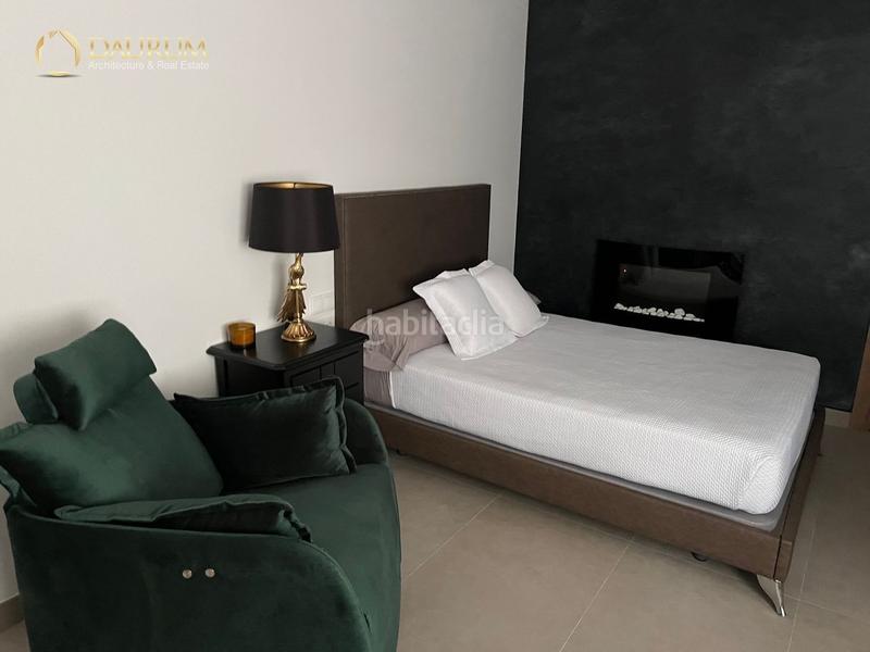 Foto 3c0f1267-e799-4d53-8c61-fd6d47367c4a. Chalet con riscaldamento parcheggio piscina in Peña de las Águilas Elche / Elx