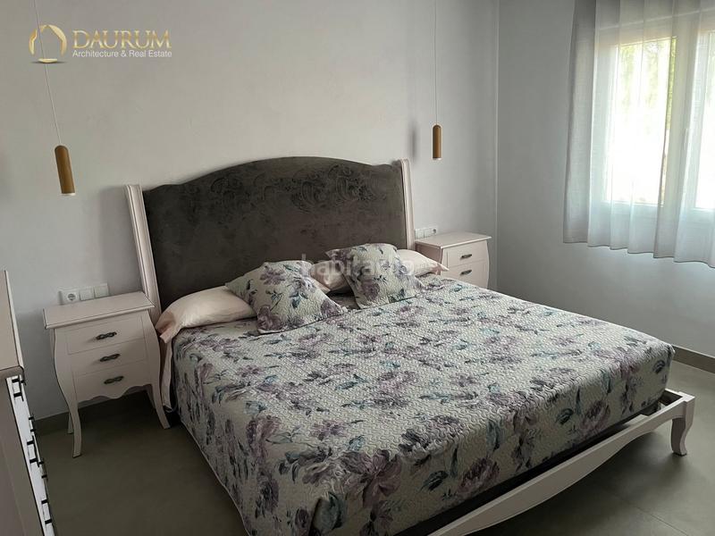 Foto 7b1a0953-acbc-4c39-91d7-87195dedda62. Chalet con riscaldamento parcheggio piscina in Peña de las Águilas Elche / Elx